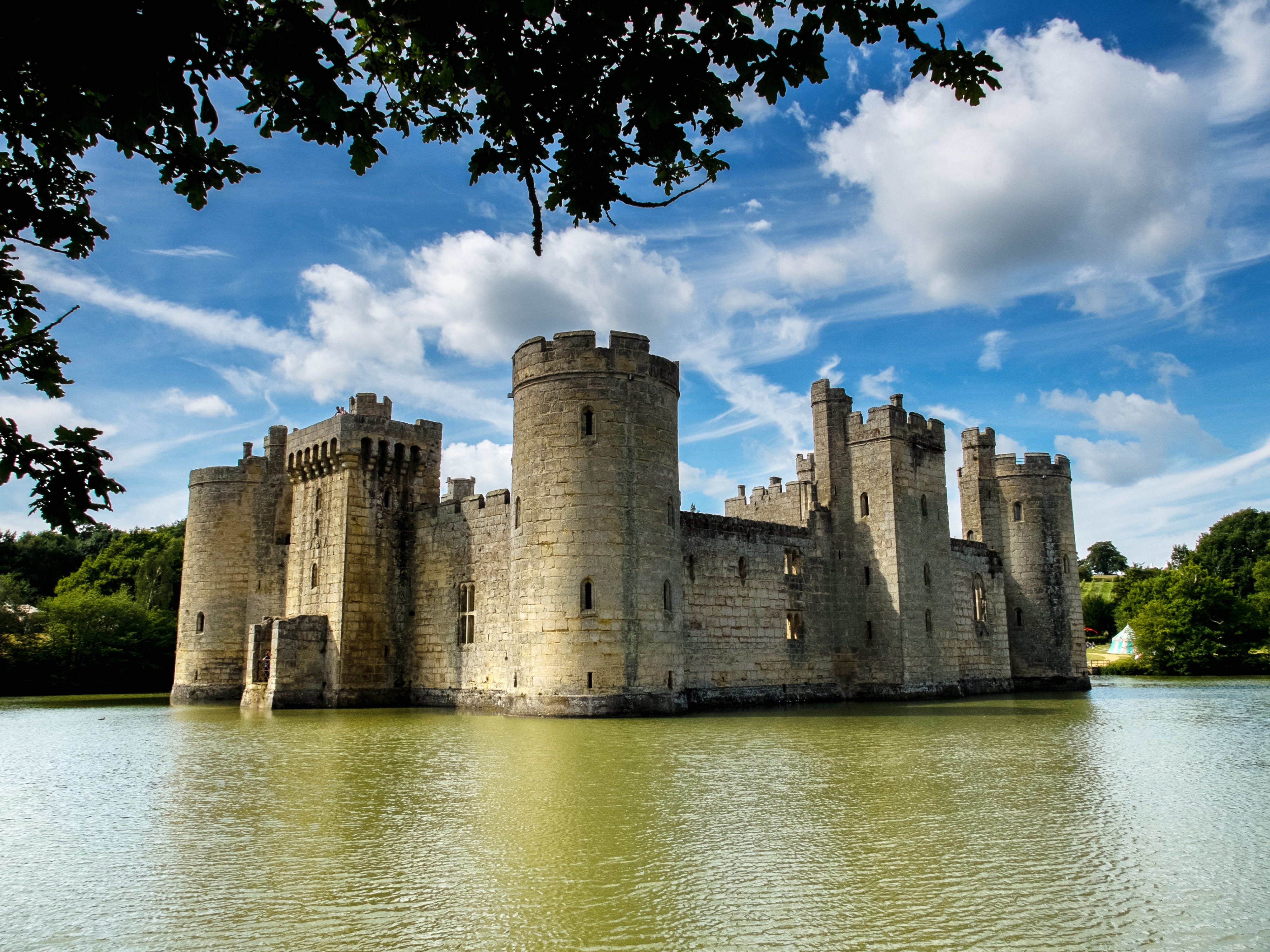 Image of castle surrounded by moat